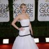 Jennifer Lawrence escolheu um vestido Dior para ir ao Globo de ouro 2014
