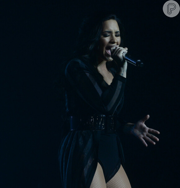 Demi Lovato arrebatou o público de São Paulo neste sábado, 10 de dezembro de 2016, durante o Z Festival