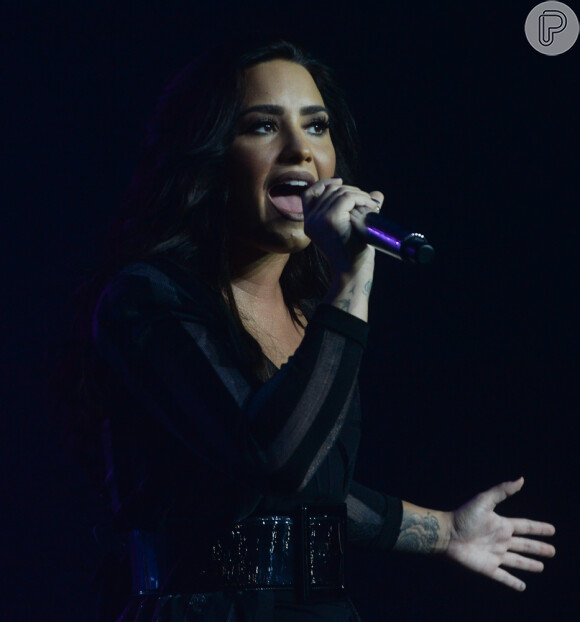 Demi Lovato arrebatou o público de São Paulo neste sábado, 10 de dezembro de 2016, durante o Z Festival