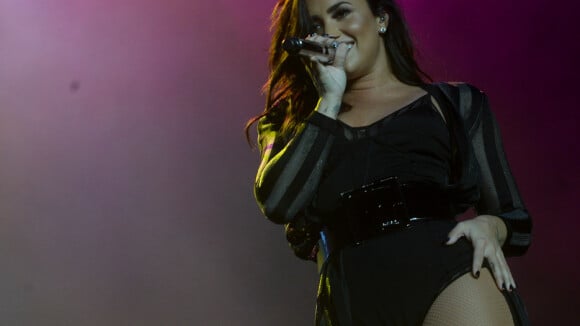 Demi Lovato leva fãs de SP à loucura após anunciar pausa na carreira