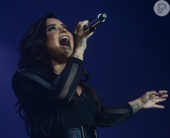 Demi Lovato arrebatou o público de São Paulo neste sábado, 10 de dezembro de 2016, durante o Z Festival