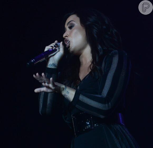 Demi Lovato arrebatou o público de São Paulo neste sábado, 10 de dezembro de 2016, durante o Z Festival