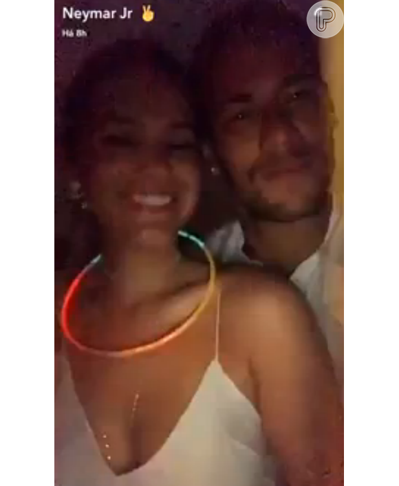 Bruna Marquezine está em Barcelona na casa do namorado, Neymar