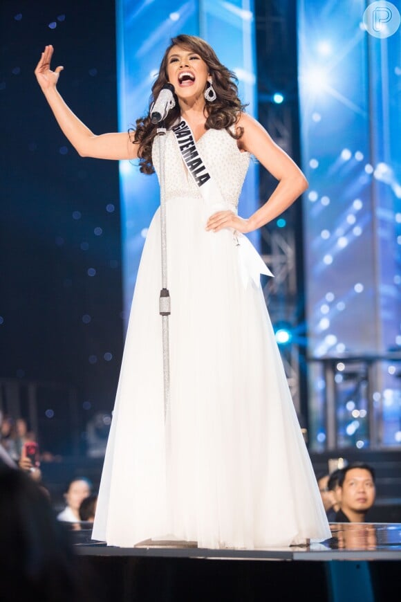 A Miss Guatemala, Virginia Argueta, de 22 anos, impressionou o público no desfile preliminar do Miss Universo com a sua presença de palco