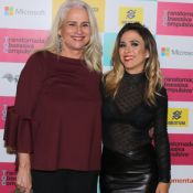 Tatá Werneck, com sutiã à mostra, e Vera Holtz lançam o filme 'TOC' em São Paulo