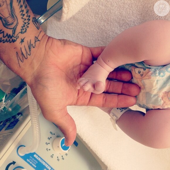 Zion é filho do ex-'Rebelde' Micael Borges com a empresária Heloisy Oliveira