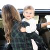 Gisele Bündchen embarcou no aeroporto de Los Angeles nesta segunda-feira, 10 de fevereiro de 2014, acompanhado de sua filha, Vivian Lake, de 1 ano e dois meses