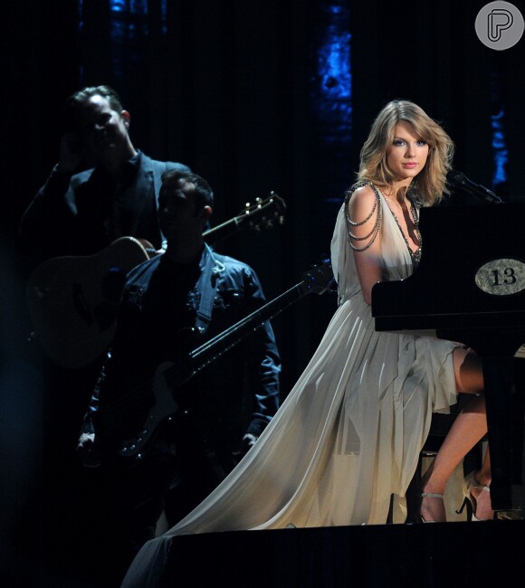 Taylor Swift pse apresentou no Grammy AWards 2014