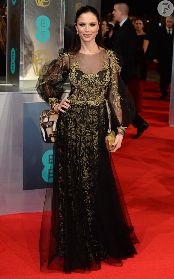 Georgina Chapman veste Marchesa no BAFTA 2014, em 16 de fevereiro de 2014