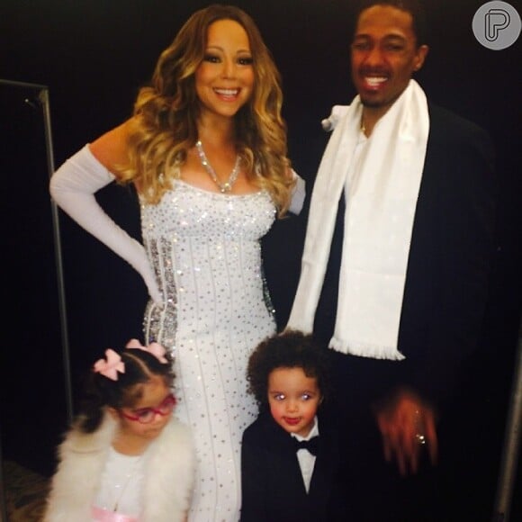 Mariah Carey é mãe dos gêmeos Monroe e Moroccan, de 2 anos