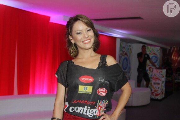 Geovanna Tominaga prestigiou o camarote Contigo! no sábado, 1 de fevereiro de 2014
