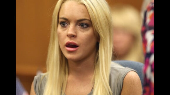 Advogada demitida livra Lindsay Lohan de reabilitação forçada por seis meses