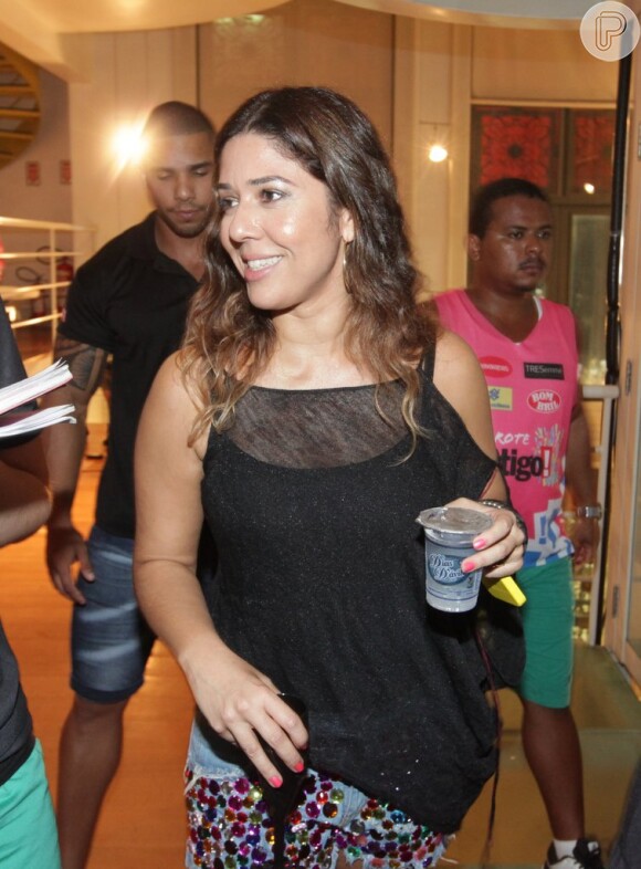 Malu Verçosa, esposa de Daniela Mercury, também circulou pelos camarotes