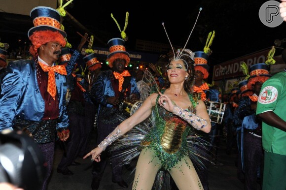 Christiane Torloni estreou como rainha de bateria da Grande Rio no Carnaval deste ano