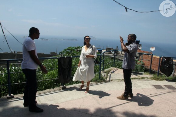 Kim Kardashian e Kanye West conheceram o Vidigal durante passagem pelo Rio de Janeiro
