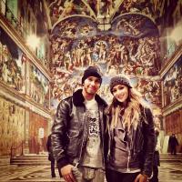 Nicole Scherzinger e Lewis Hamilton retomam namoro e curtem viagem no Vaticano