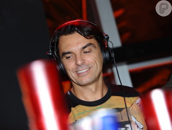 Raul Boesel é ex-piloto de automobilismo e DJ