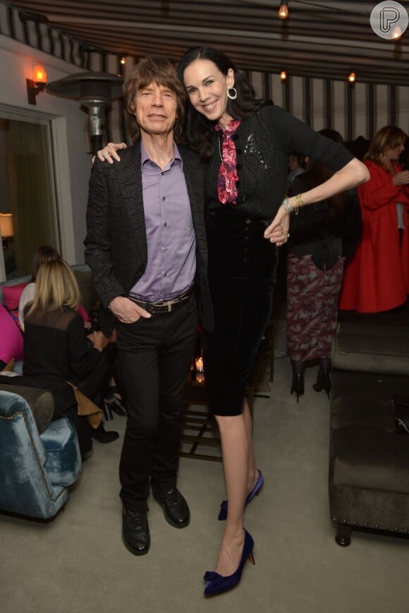 Mick Jagger está abalado com a morte da namorada, L'Wren Scott. A banda Rolling Stones cancelou o show que faria na Auatrália, em 20 de março de 2014