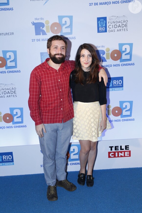 Gregório Duvivier e Clarice Falcão na pré estreia da animação 'Rio 2', no Rio de Janeiro, em 18 de março de 2014