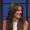 Alessandra Ambrosio fala sobre busca das modelos pelo corpo perfeito, no programa 'Late Night With Seth Meyers': 'Sou a favor de elas serem saudáveis'