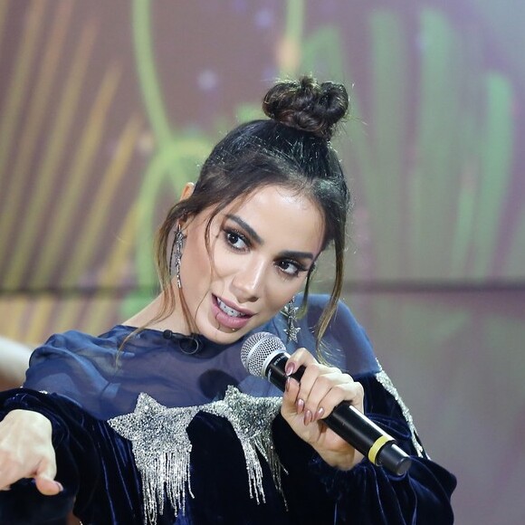 Anitta e Thiago Magalhães, dono de uma empresa de eventos musicais e de turismo, se conheceram no bastidor de um programa de TV