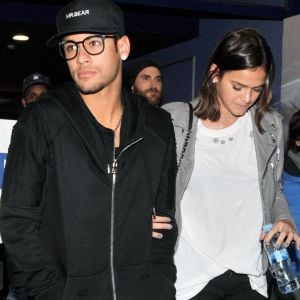 Ela disse 'não': motivo da separação de Bruna Marquezine e Neymar teria sido a recusa da atriz ao pedido de casamento feito pelo namorado