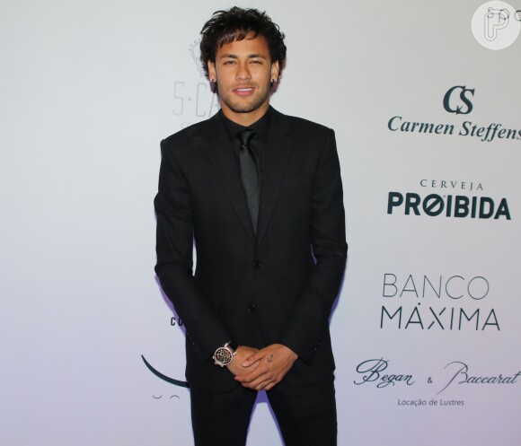 Internautas ainda alegaram que o cabelo do Neymar causou o fim do namoro com Bruna Marquezine