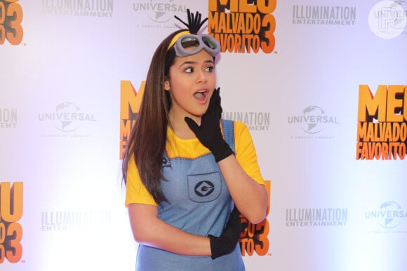Maisa Silva usou fantasia de Minion na pré-estreia de 'Meu Malvado Favorito 3', neste domingo, 25 de junho de 2017