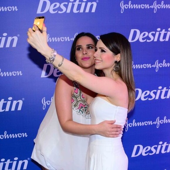Sandy e Wanessa Camargo já fizeram uma campanha publicitária juntas