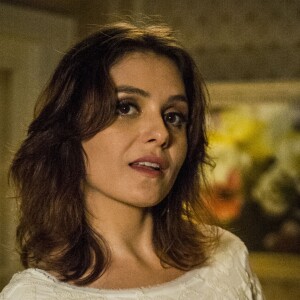 'Estou solteira depois de bastante tempo comprometida', disse Monica Iozzi