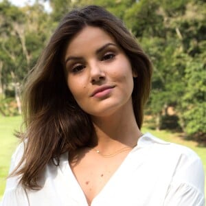 Luiza (Camila Queiroz) não cai na armadilha de Maria Pia (Mariana Santos), na novela 'Pega Pega'