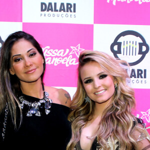 Mayra Cardi posou com Larissa Manoela na festa