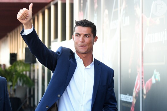 Cristiano Ronaldo conseguiu liberação da seleção portuguesa após o Chile vencer Portugal na Copa das Confederações