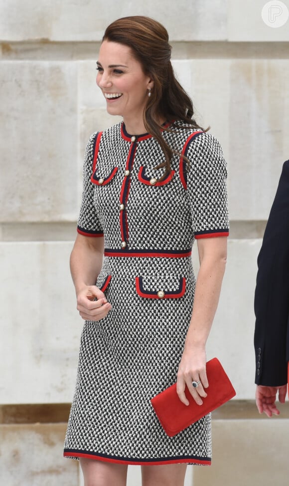 O modelo do vestido usado por Kate Middleton está à venda por £ 1.790, o equivalente a R$ 7.684