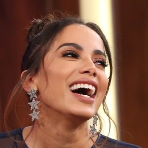 Anitta explicou porque não considera Thiago Magalhães seu namorado: 'Falta pedido'