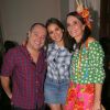 Bruna Marquezine posou para fotos em festa junina no Rio de Janeiro no sábado, 1 de julho de 2017