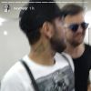 Neymar canta com Daniel Alves e Wesley Safadão antes de show no Villa Mix, em 2 de julho de 2017