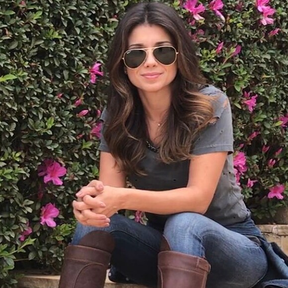 Paula Fernandes disse que tem muitas coisas em comum com o namorado