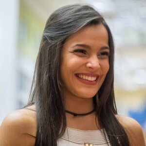 Ex-BBB Emilly Araújo foi fotografada com Jota Amâncio por Neymar em festival