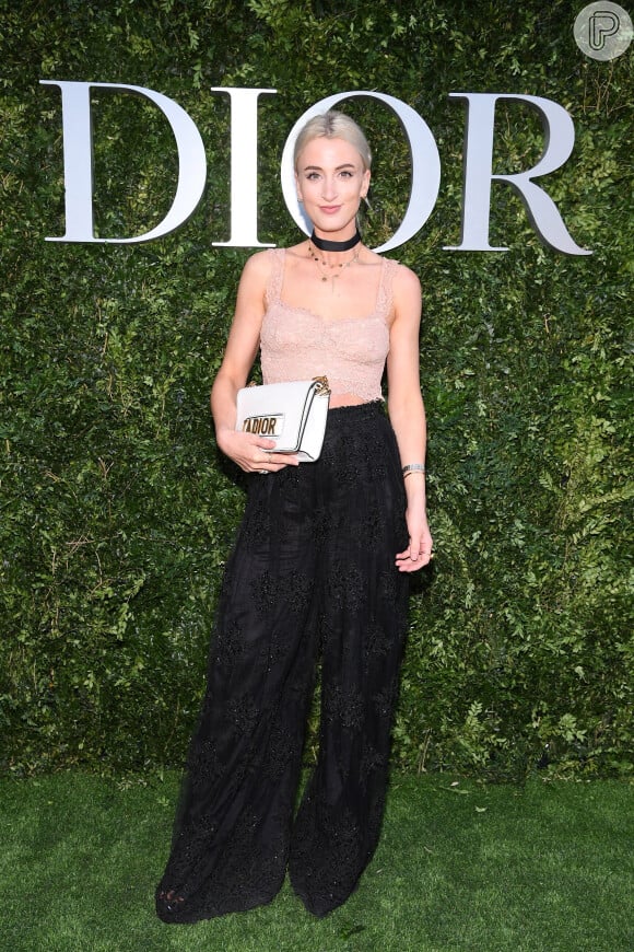 A digital influencer Noor de Groot participou do lançamento da exibição 'Christian Dior, couturier du rêve', em celebração aos 70 anos da Dior, em Paris, na França, em 3 de julho de 2017  