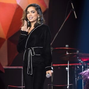 Anitta já falou sobre as dificuldades enfrentadas ao tentar emplacar carreira internacional