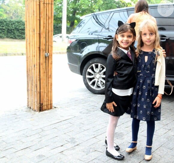 Filha de Grazi Massafera, Sofia, de 5 anos, já vaidosa como a mãe