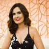 Fátima Bernardes volta a cantar a música 'Evidências' após agitar a web