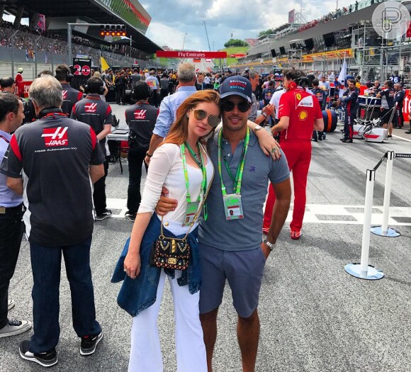 Marina Ruy Barbosa acompanha o noivo, Xande Negrão, no GP de Fórmula 1 na Áustria, neste domingo, 09 de julho de 2017