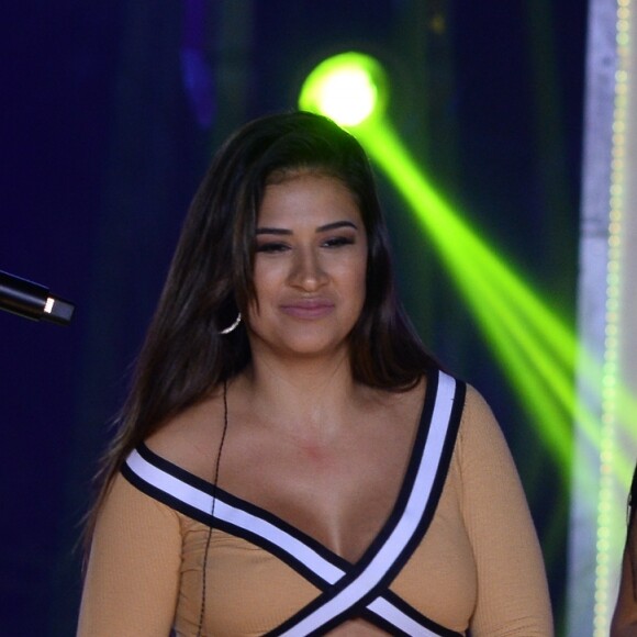 Simone, da dupla com Simaria, intensificou a malhação com o objetivo de perder peso