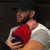 Gusttavo Lima postou foto com o filho, Gabriel, no Instagram nesta segunda-feira, 10 de julho de 2017