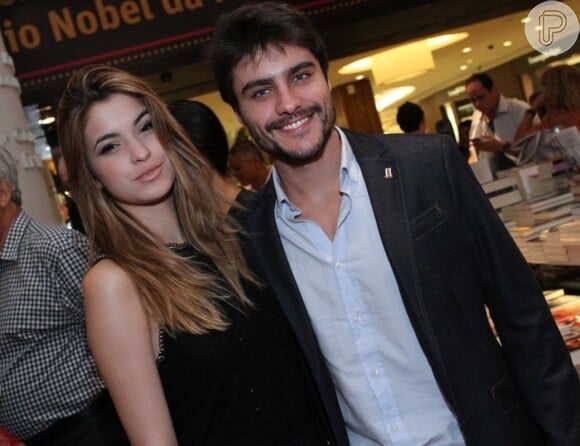 Guilherme Leicam se declara para a namorada, Bruna Altieri: 'A maturidade dela me encanta'