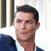 Cristiano Ronaldo pagou R$ 750 mil em uma barriga de aluguel. A mulher, por contrato, que gerou os gêmeos Mateo e Eva abriu mão de qualquer direito das crianças