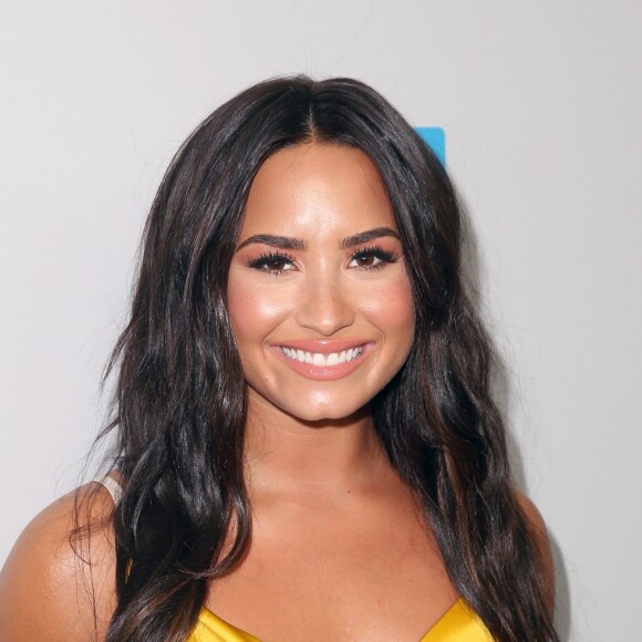 Assaltante usou uma escada para acessar a mansão de Demi Lovato em Los Angeles