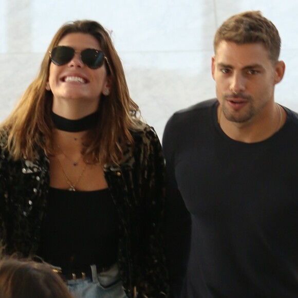 Cauã Reymond quer oficializar união com Mariana Goldfarb: 'Eu quero casar, só não tem nada certa... Ainda'